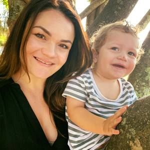 Meet your Posher, Stephanie